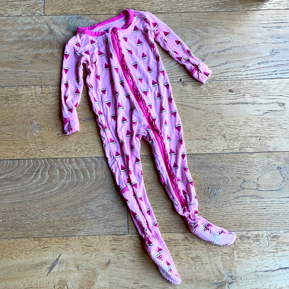Kickee pants zip up
